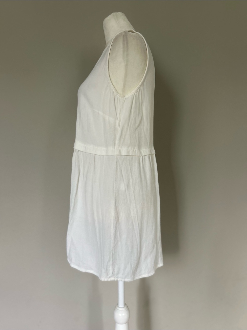 J. Jill Women’s White 100% Rayon Mini Dress Size Extra Small - Picture 4 of 12